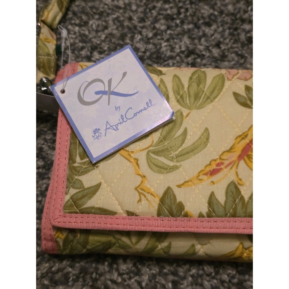 April Cornell Quilted Crossbody Wallet.  Yellow And Pink. Vacation, Resort, Y2K,